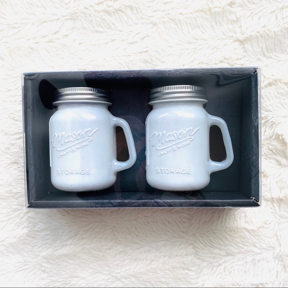 Mason Other - Vintage Mason Jar 4oz Salt & Pepper Shakers